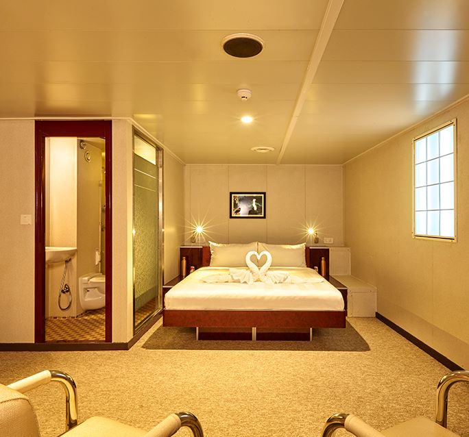 Angriya India's First Ever Cruise Liner Starts Operating Trips from Mumbai to ...
