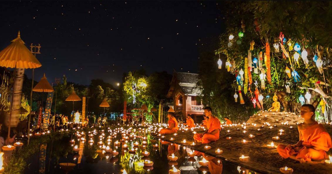 Loi Krathong ceremony