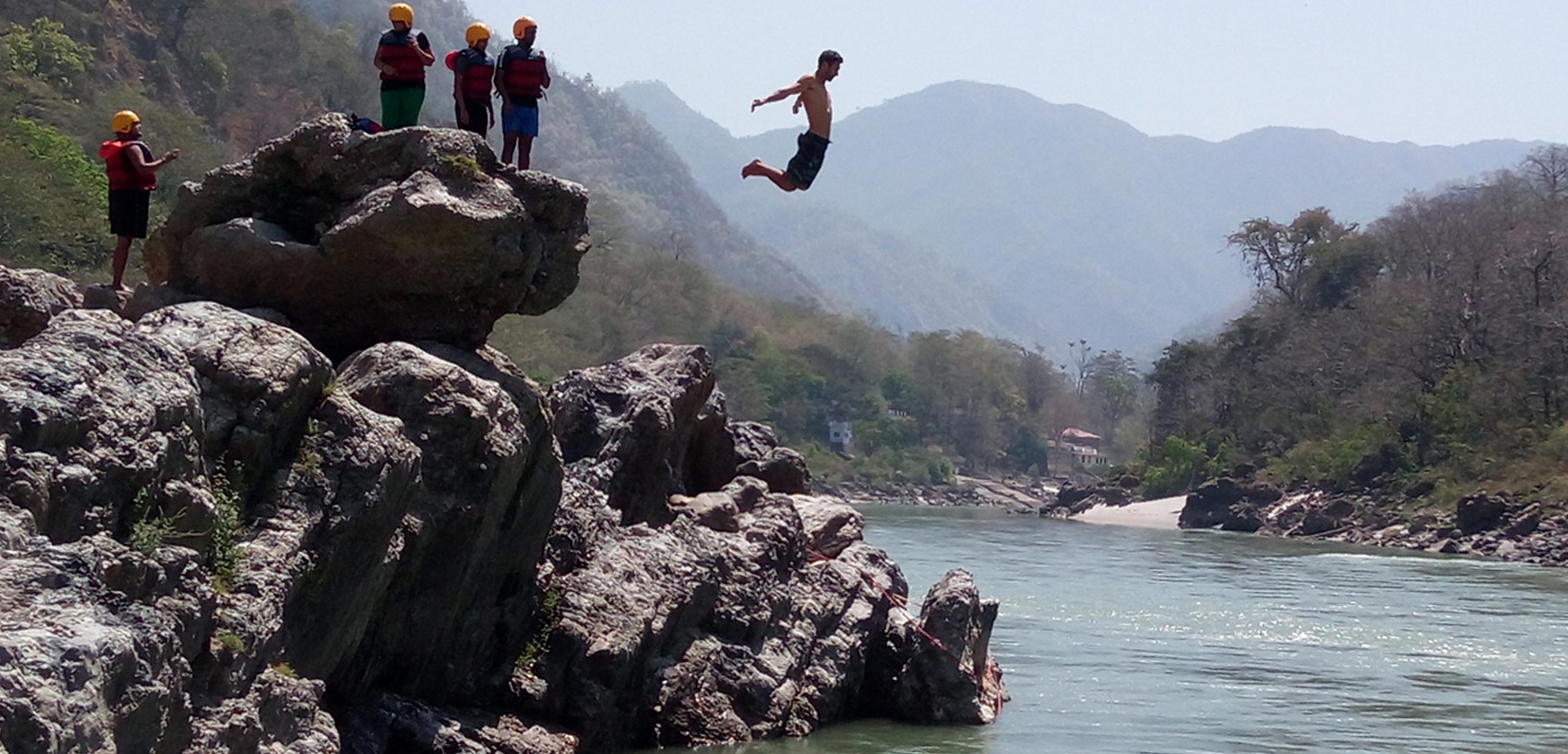 cliff-jumping-uttarakhand