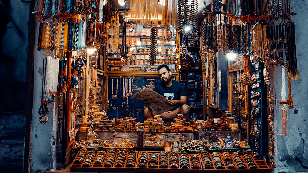 Shop for Authentic Handmade Souvenirs,Pushkar Travel Guide